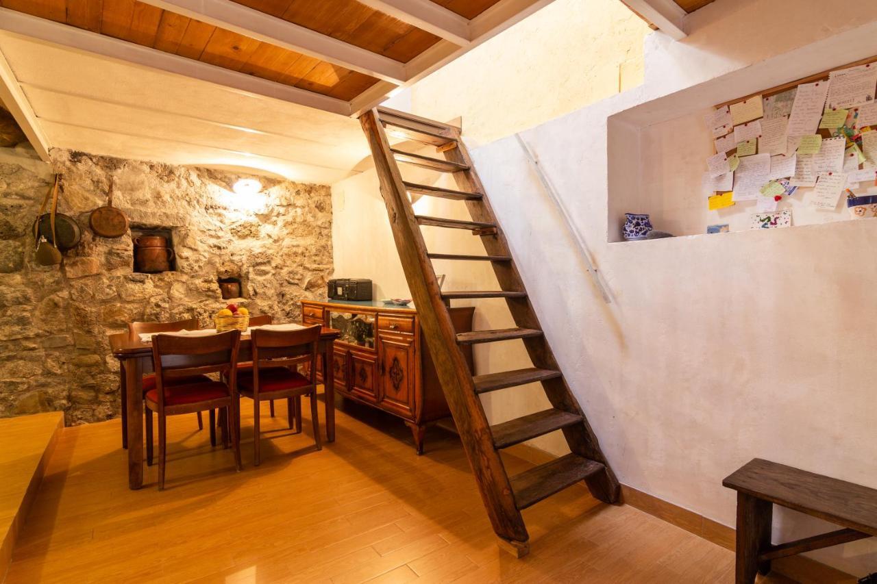 Casanatura Apartment Francavilla di Sicilia Luaran gambar